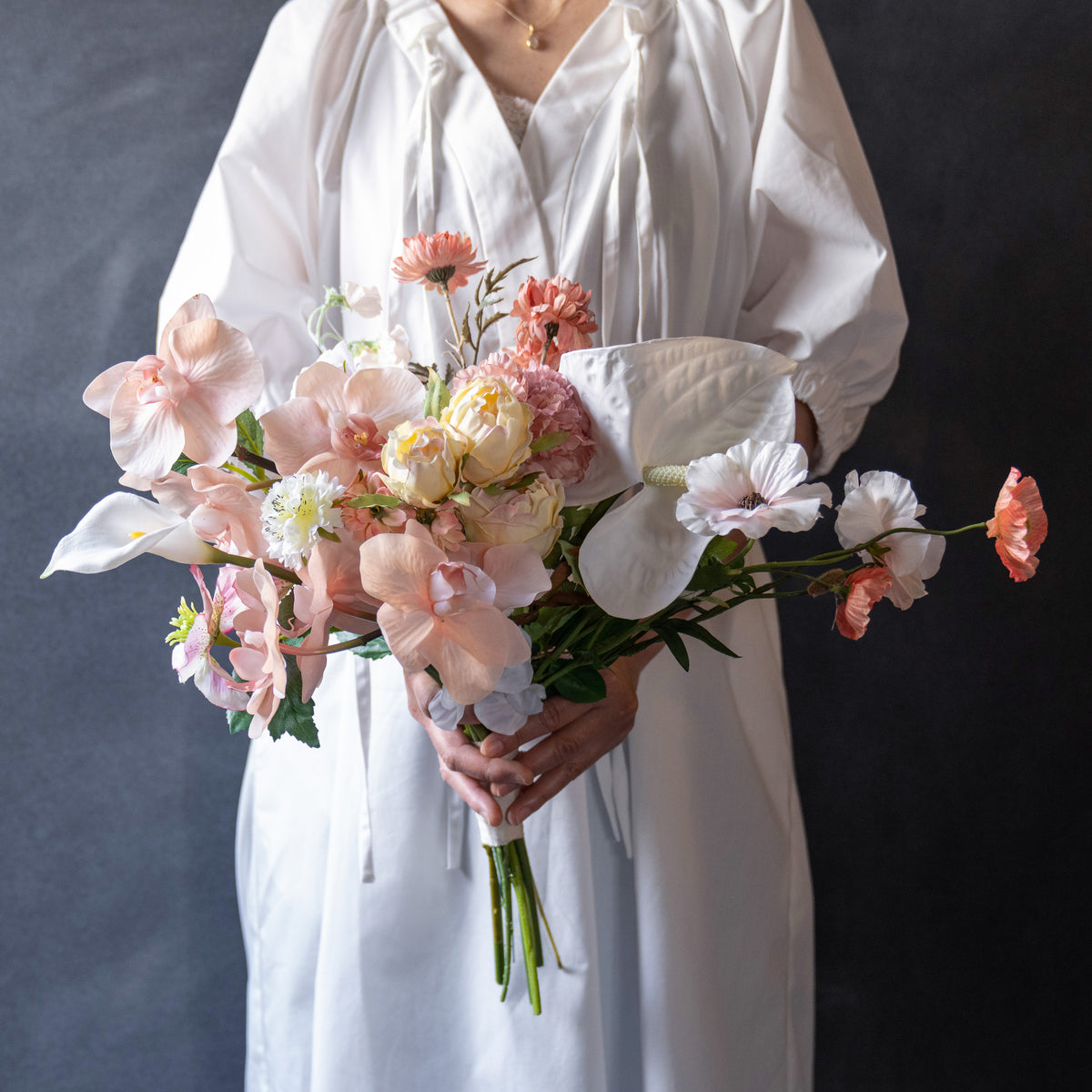 category_bridal_bouque.jpg?v= 