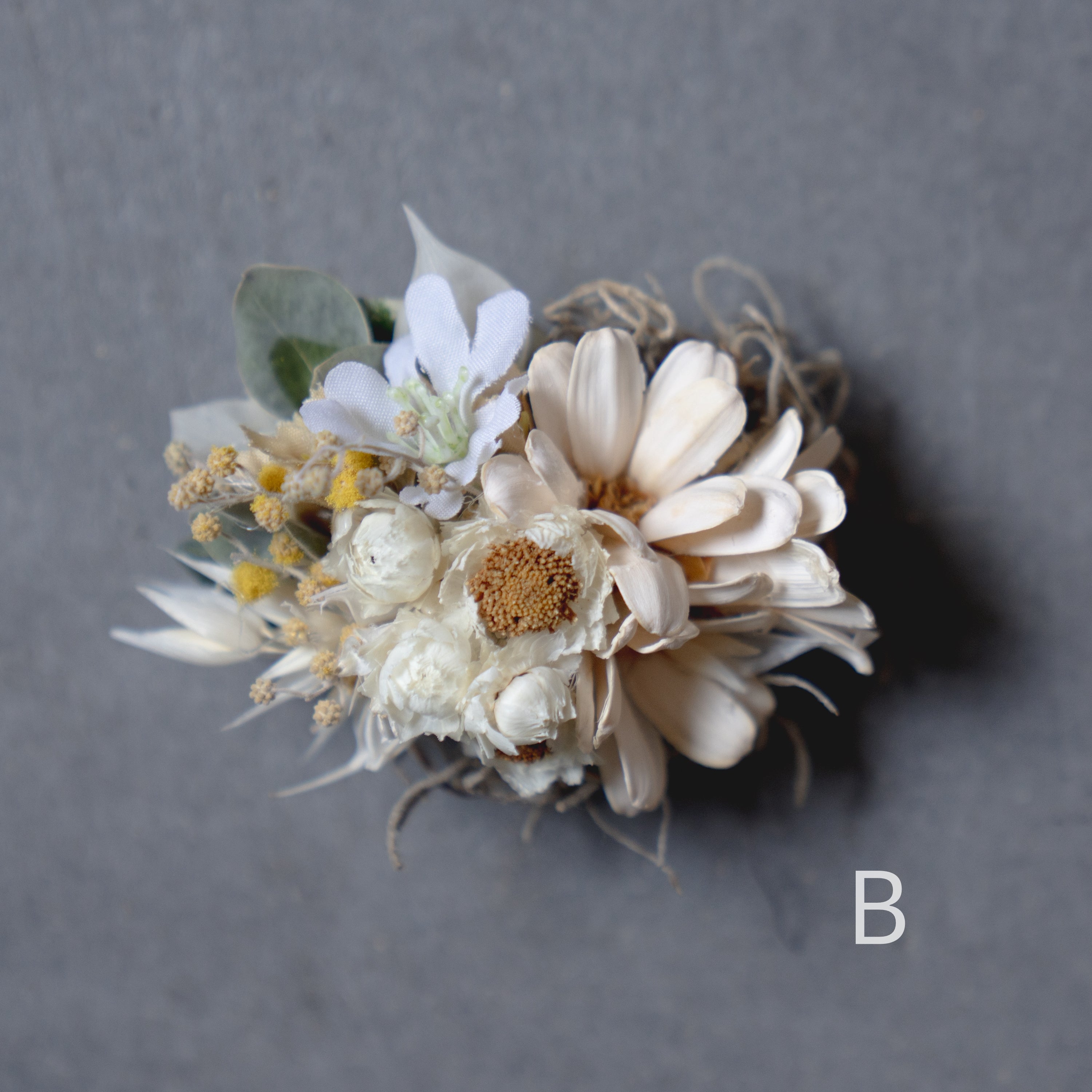ドライフラワーコサージュ S-size