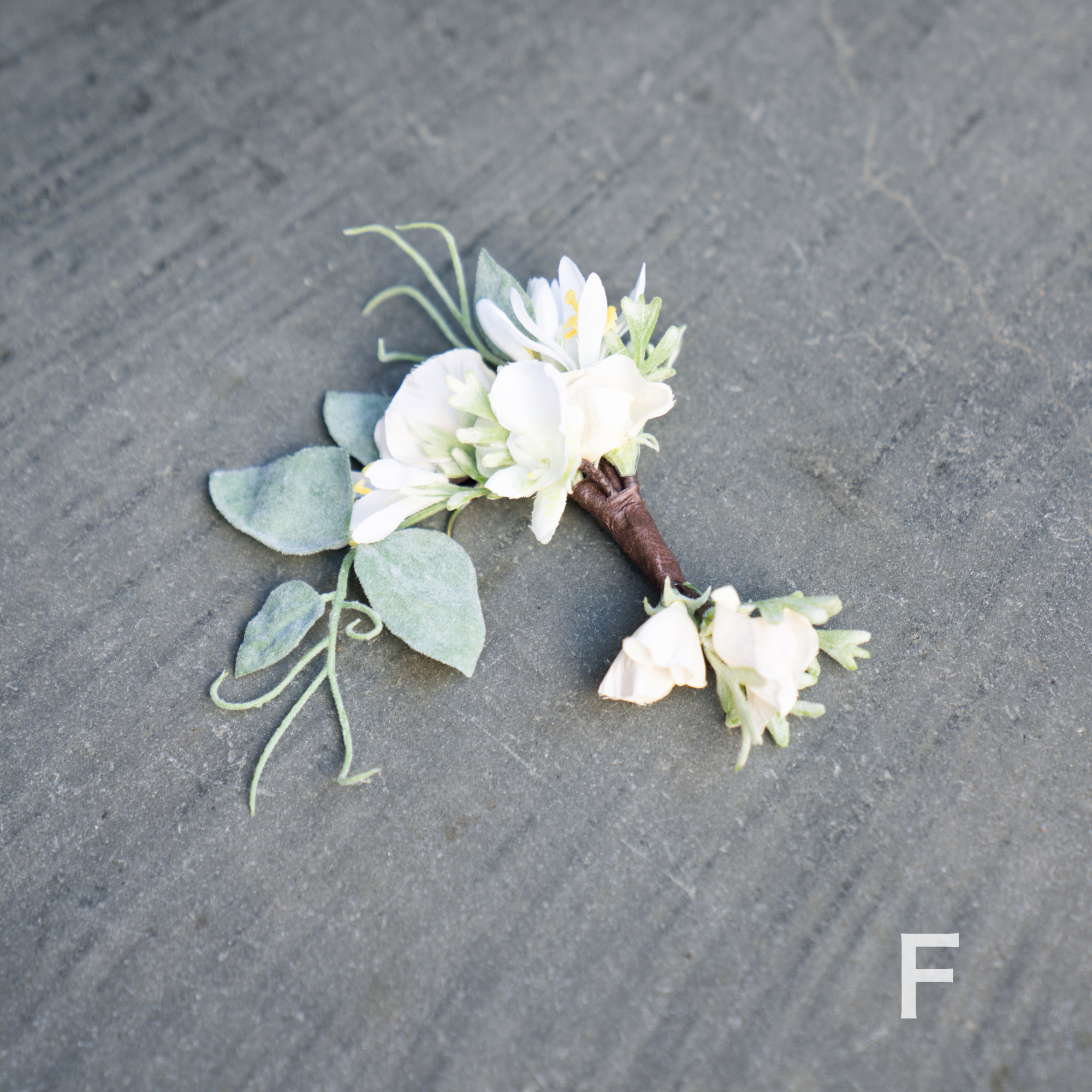 アーティフィシャルフラワーイヤーフック/イヤーカフ natural