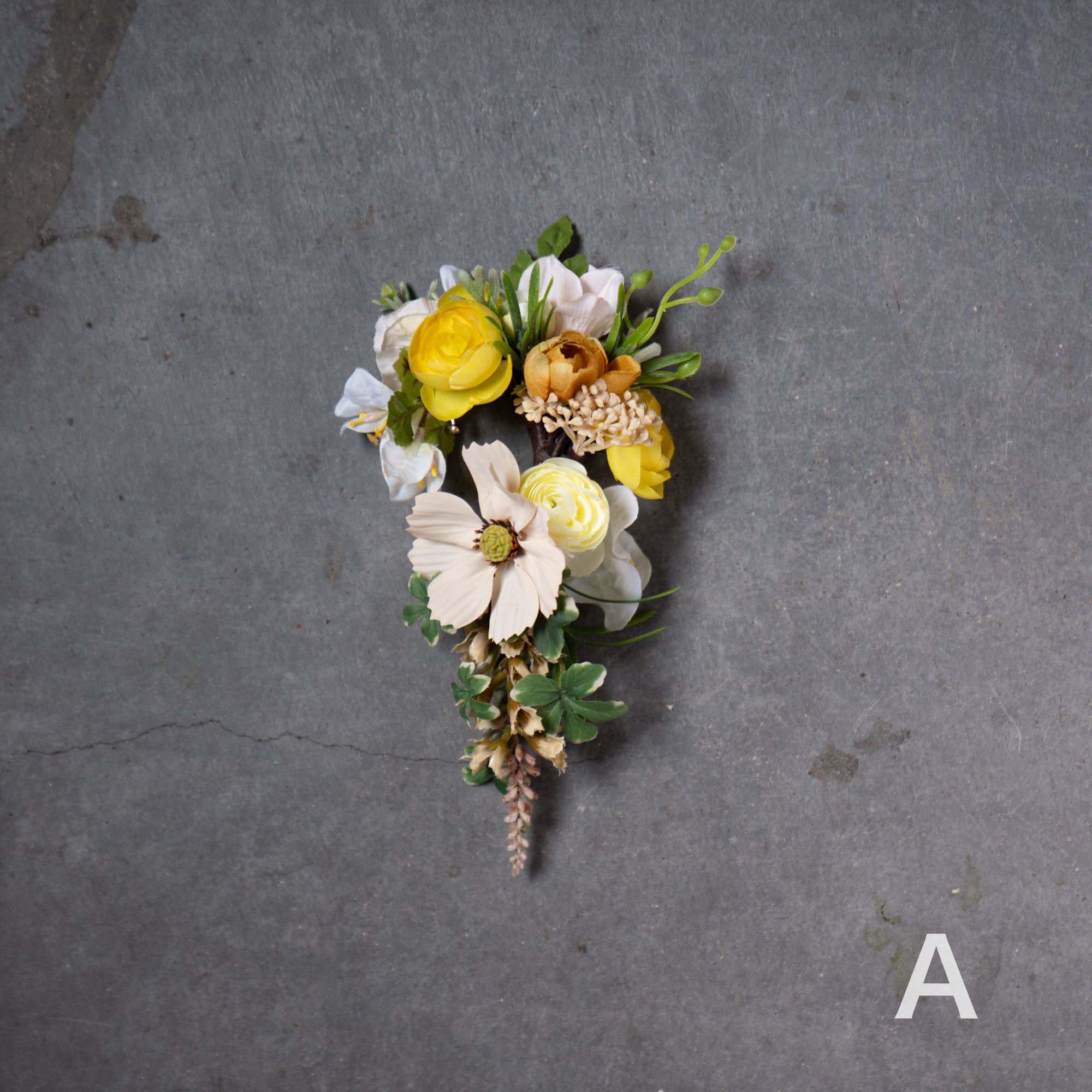 アーティフィシャルフラワーイヤーフック/イヤーカフ natural