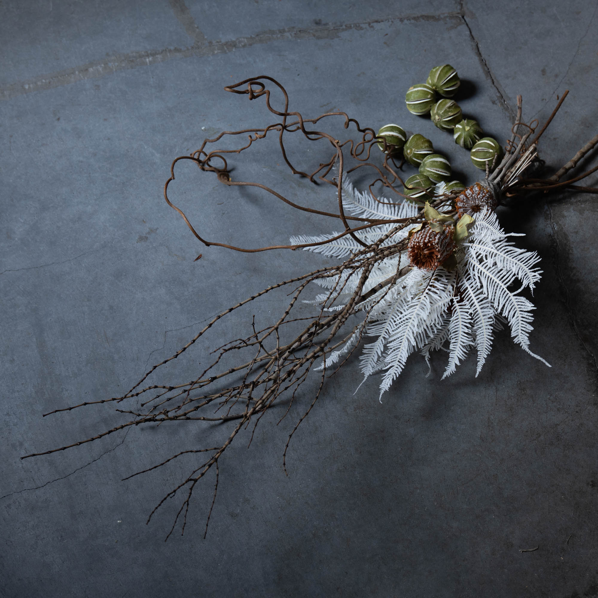 ライム×バンクシア×シダのナチュラルスワッグ