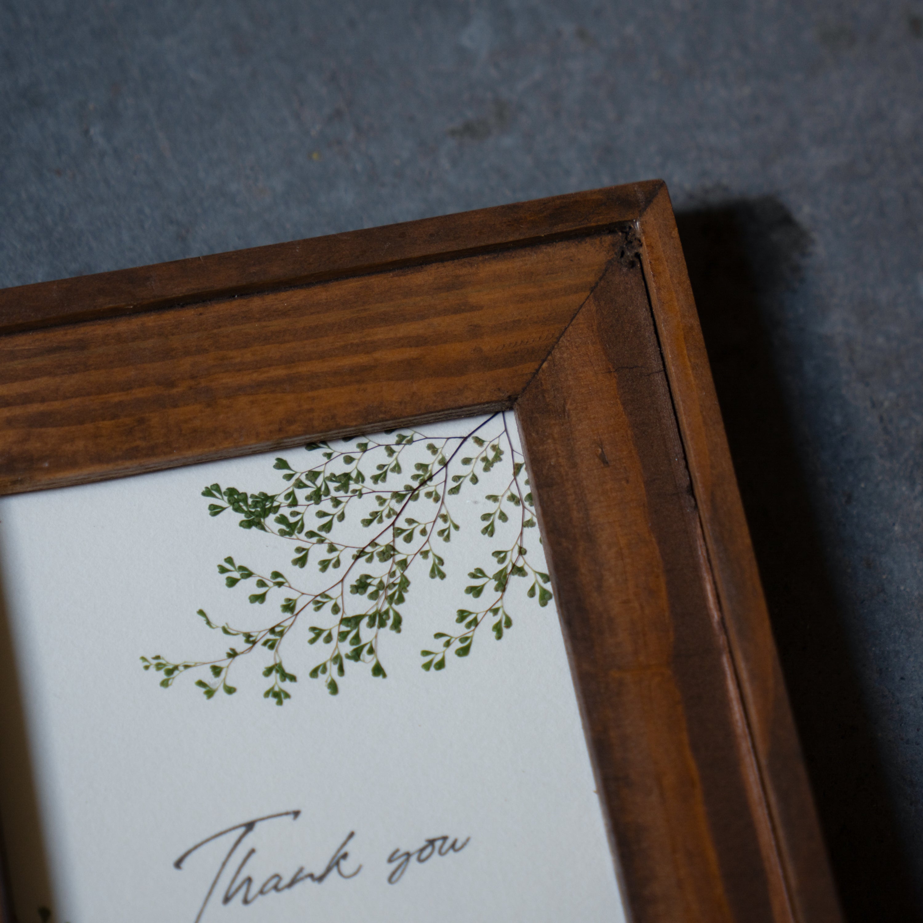 《母の日ギフトにおすすめ》押し花アートフレーム mini「Thank you」