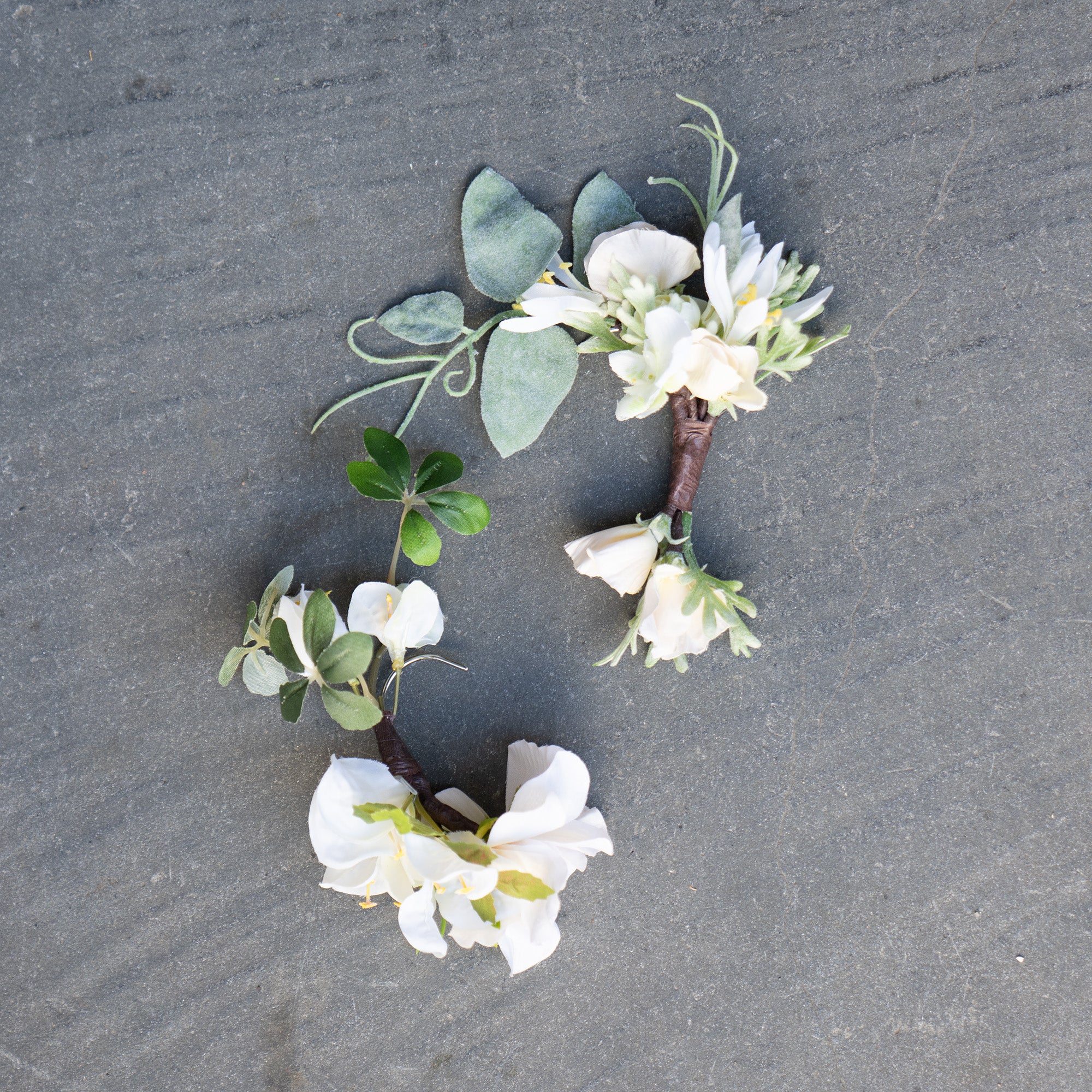 アーティフィシャルフラワーイヤーフック/イヤーカフ natural