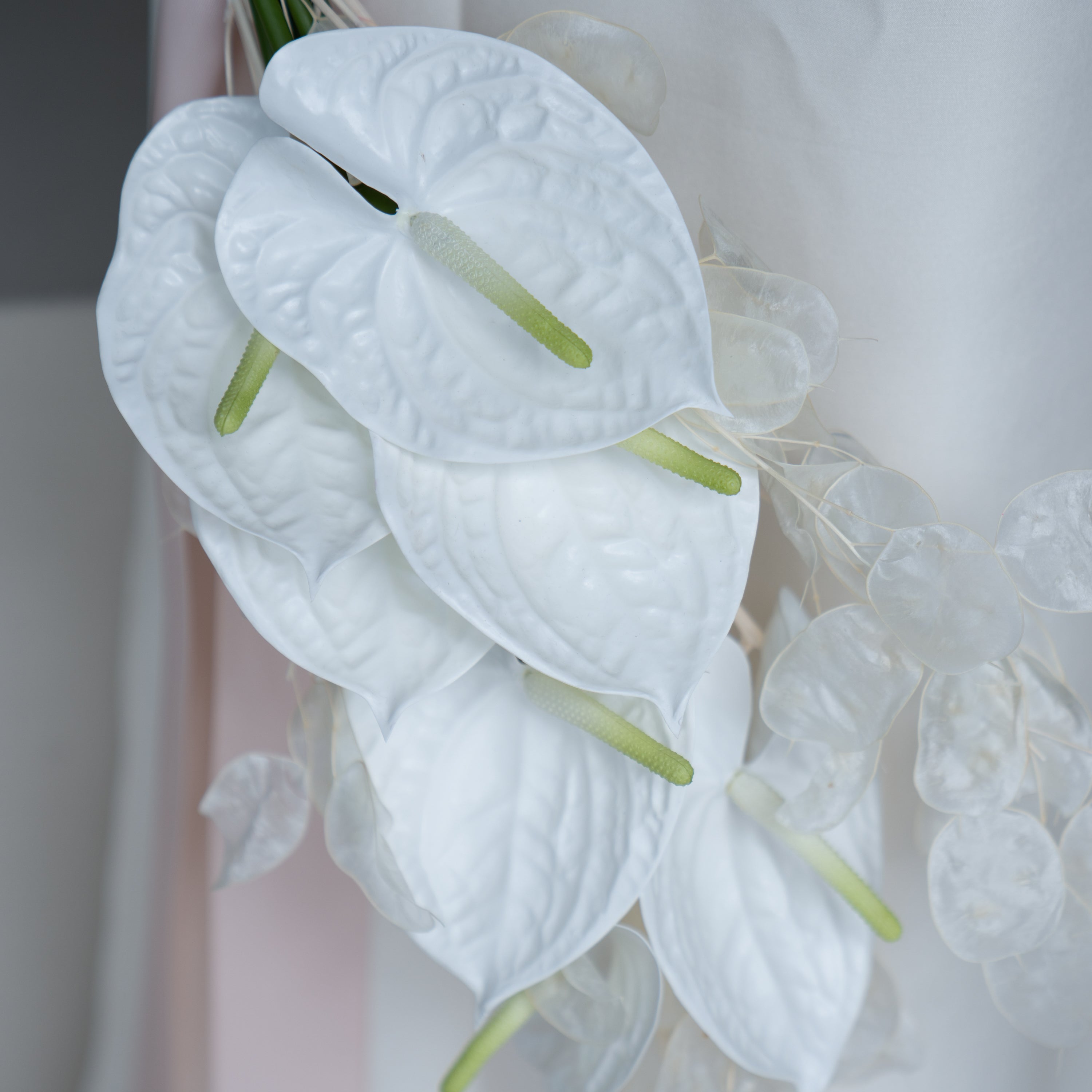 アンスリウムのホワイトブーケ