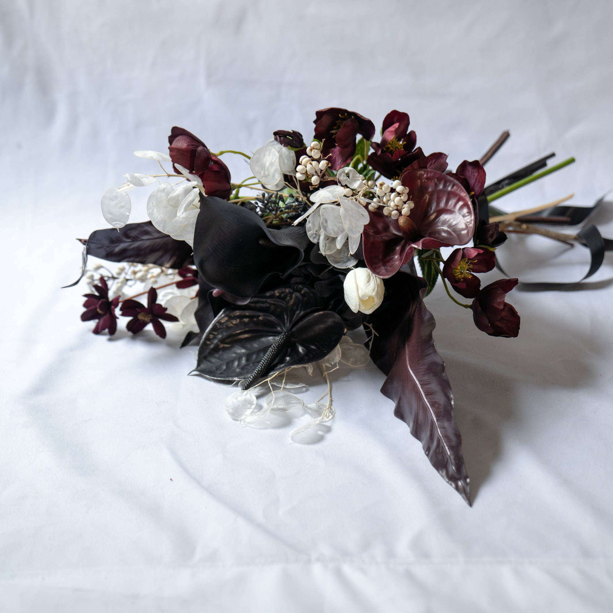 シックなブラックブーケ