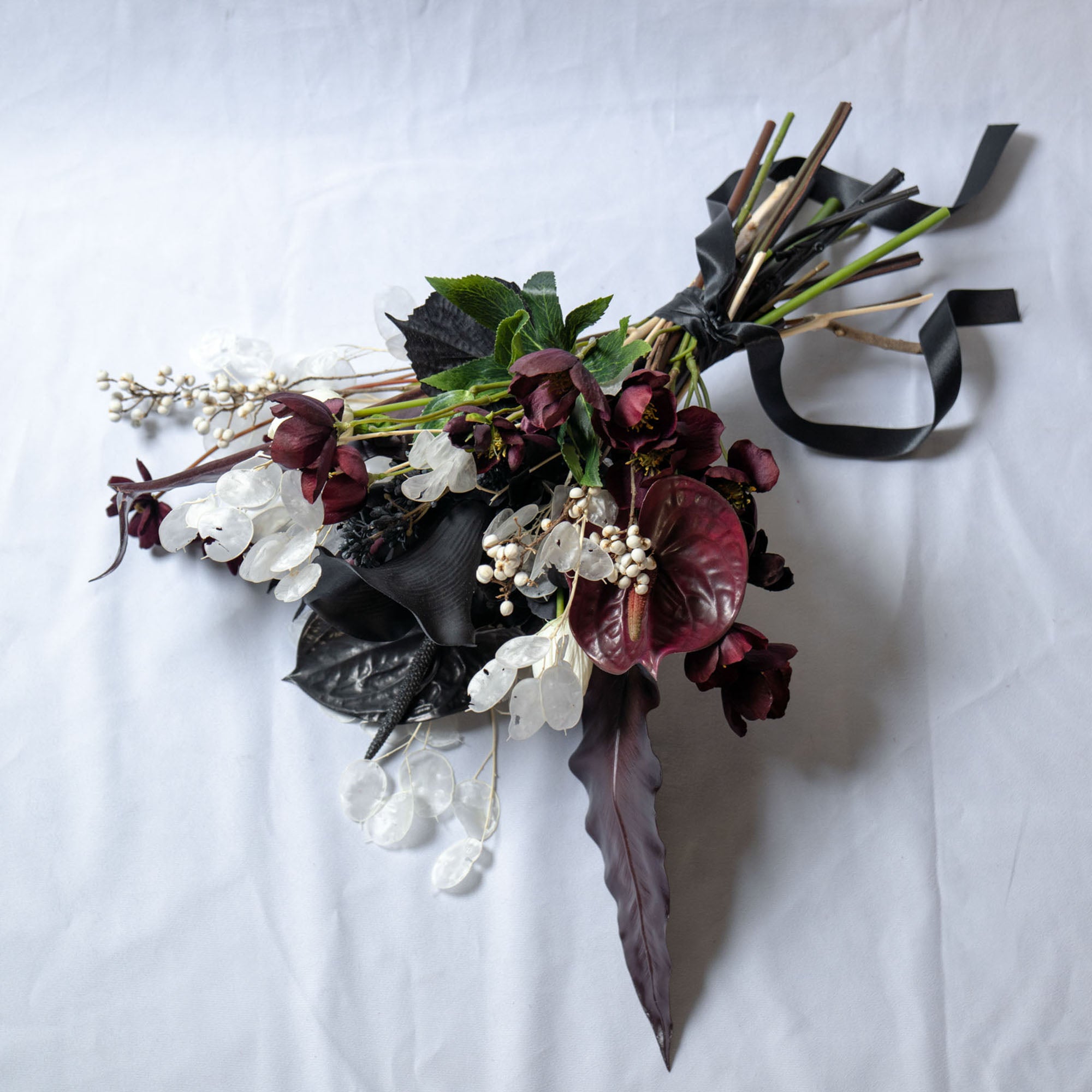 シックなブラックブーケ