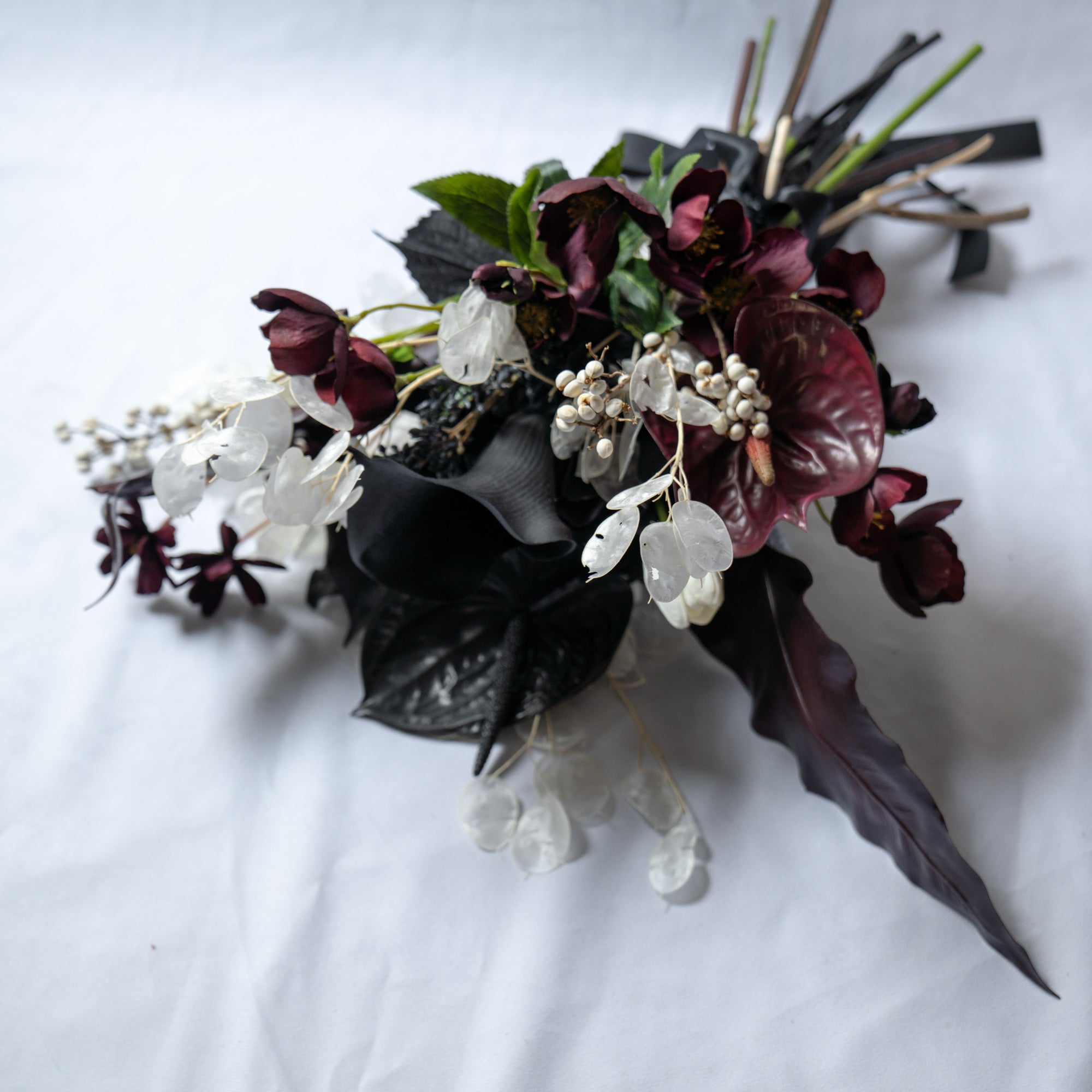 シックなブラックブーケ