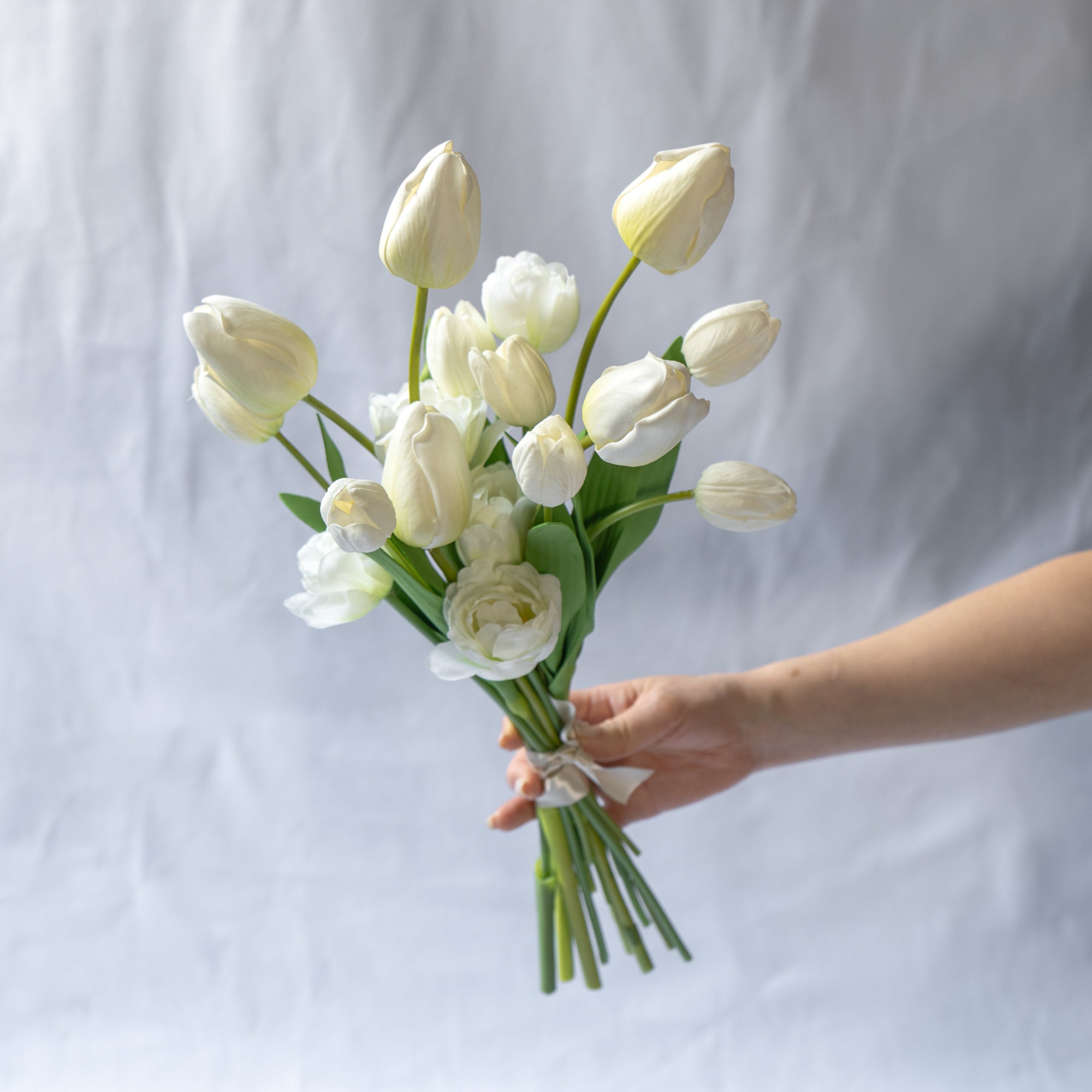 可憐なチューリップブーケ