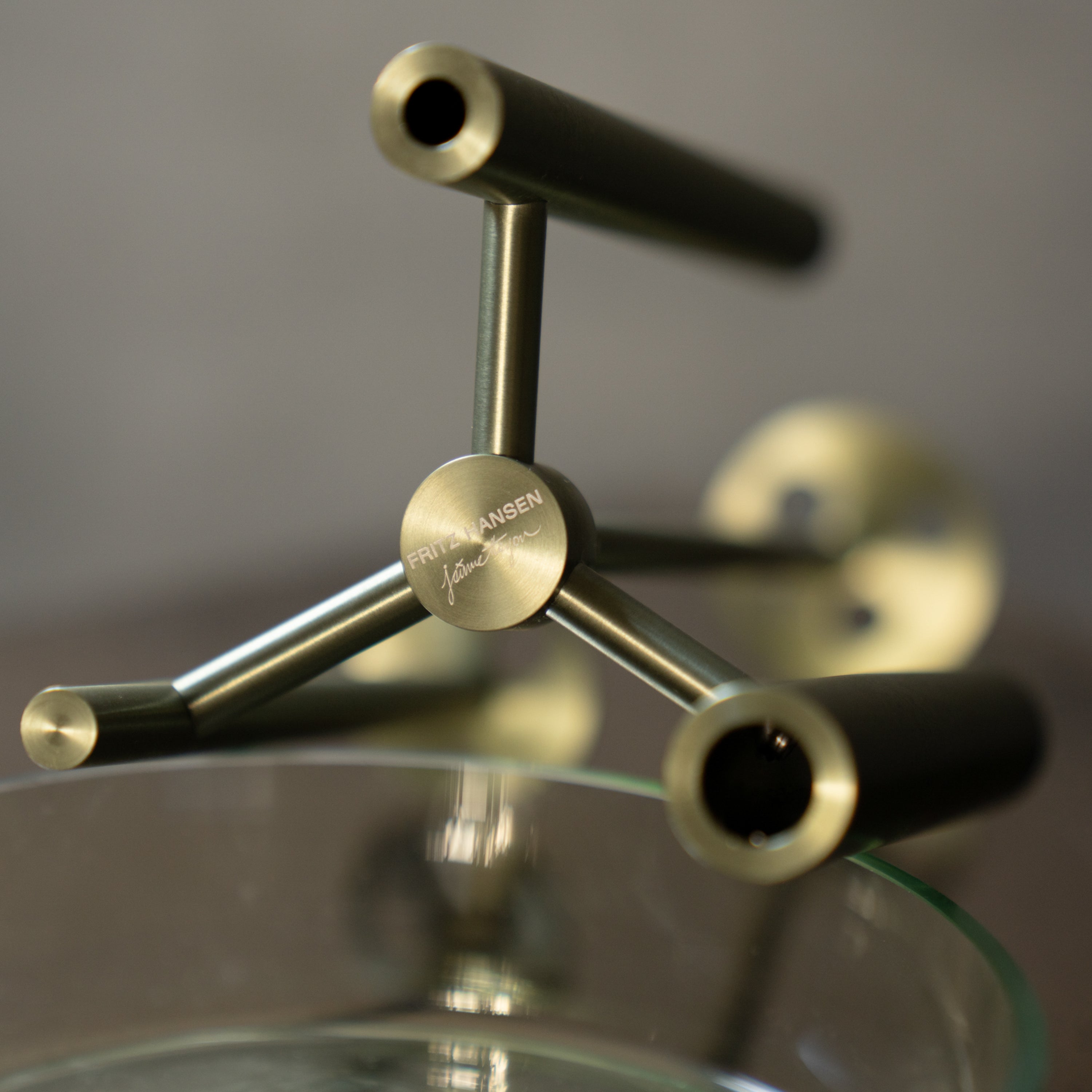 FRITZ HANSEN IKERU VASE(フォレストグリーン)