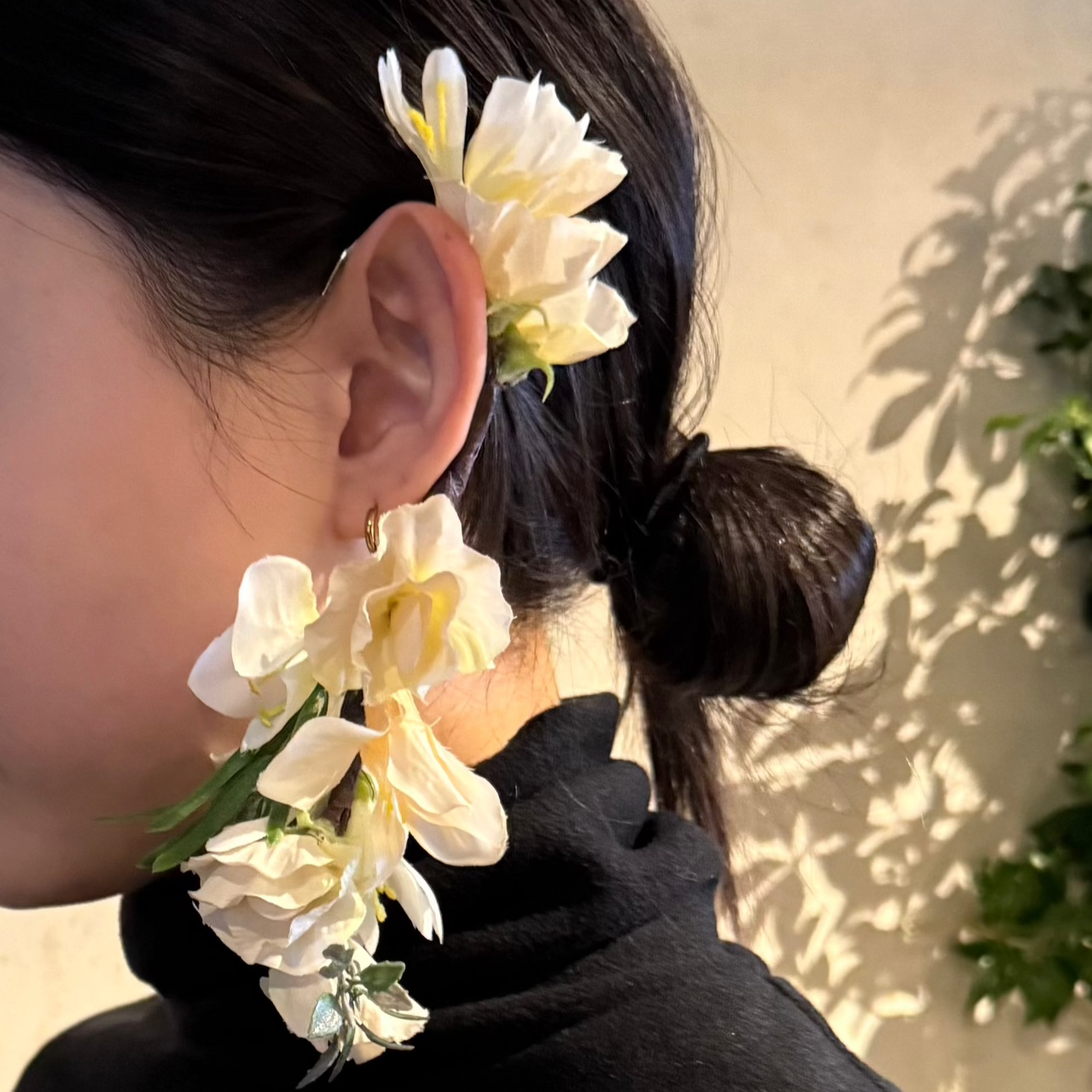 アーティフィシャルフラワーイヤーフック/イヤーカフ natural