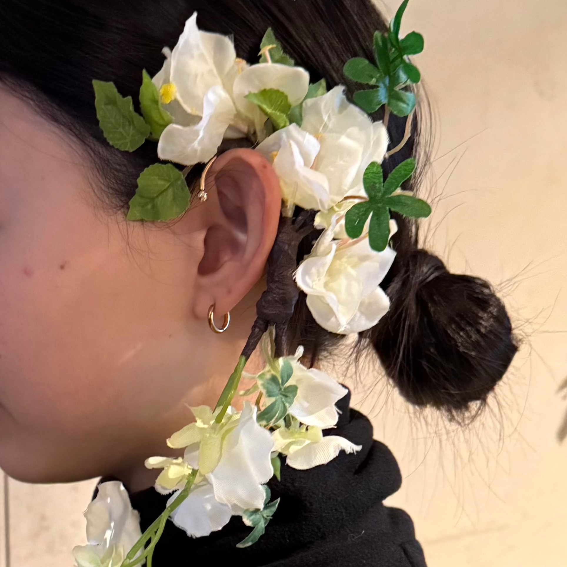 アーティフィシャルフラワーイヤーフック/イヤーカフ natural