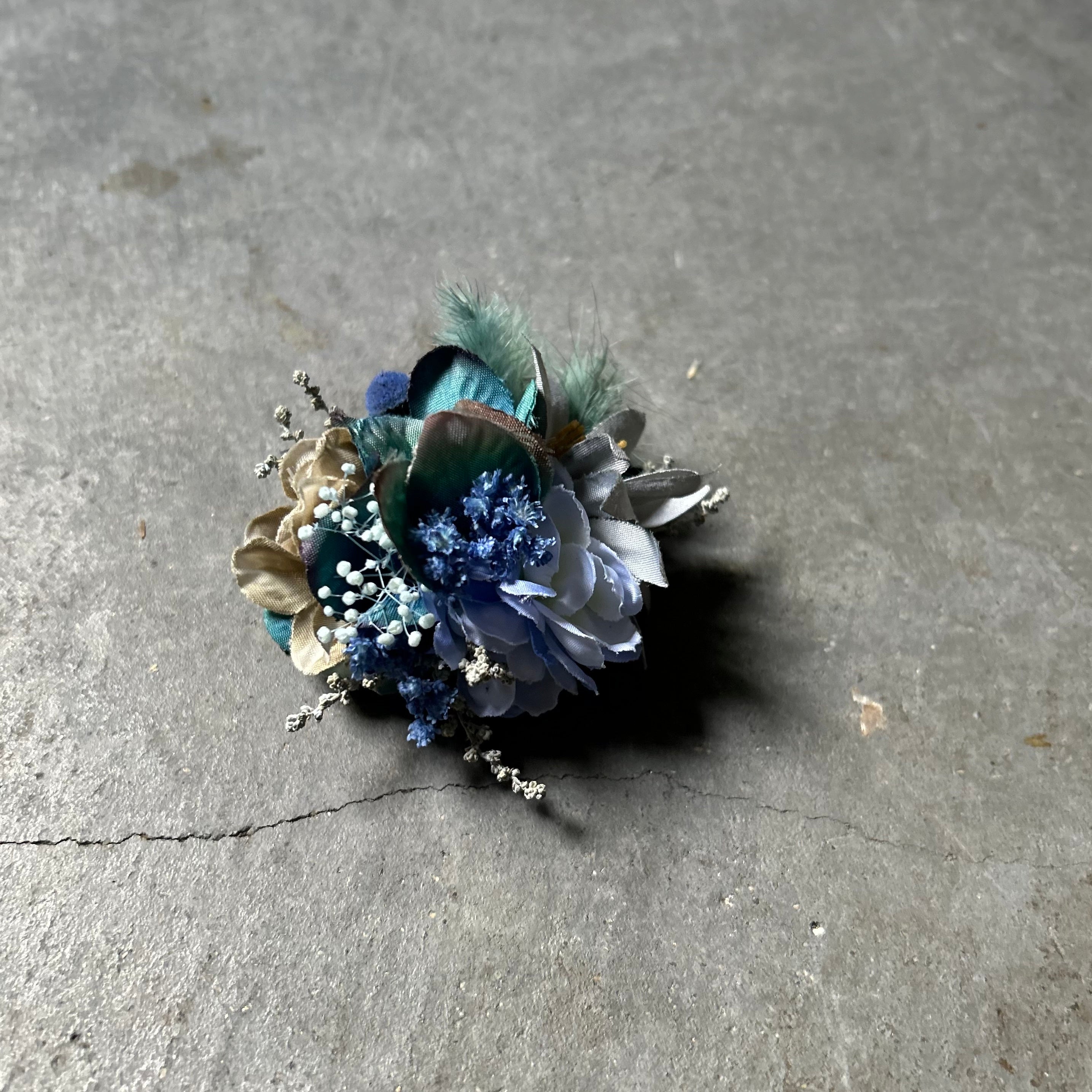 《入学式・卒業式にもおすすめ》プリザーブドフラワーコサージュ