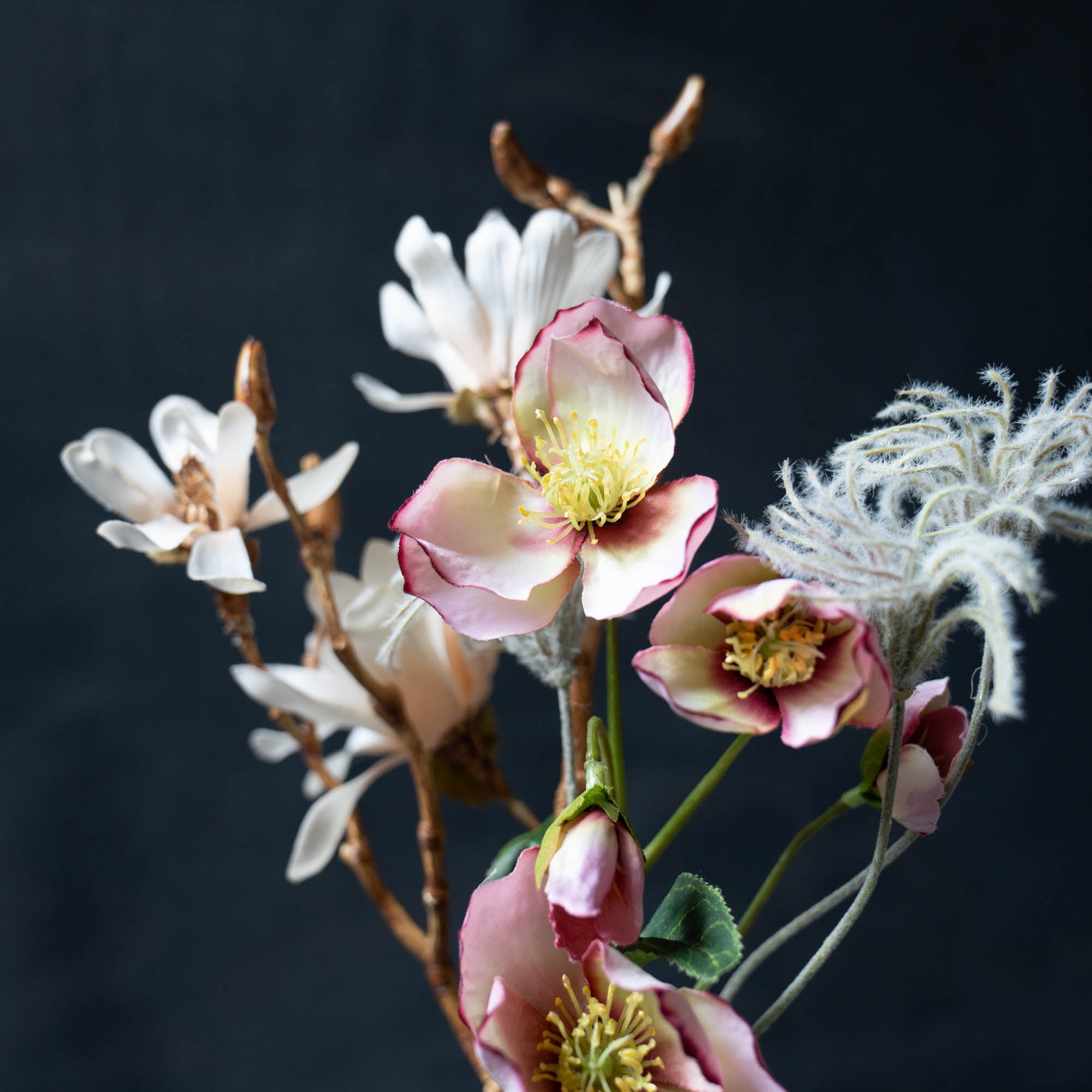 テラコッタ色のフラワーベース × 木蓮のブーケSET