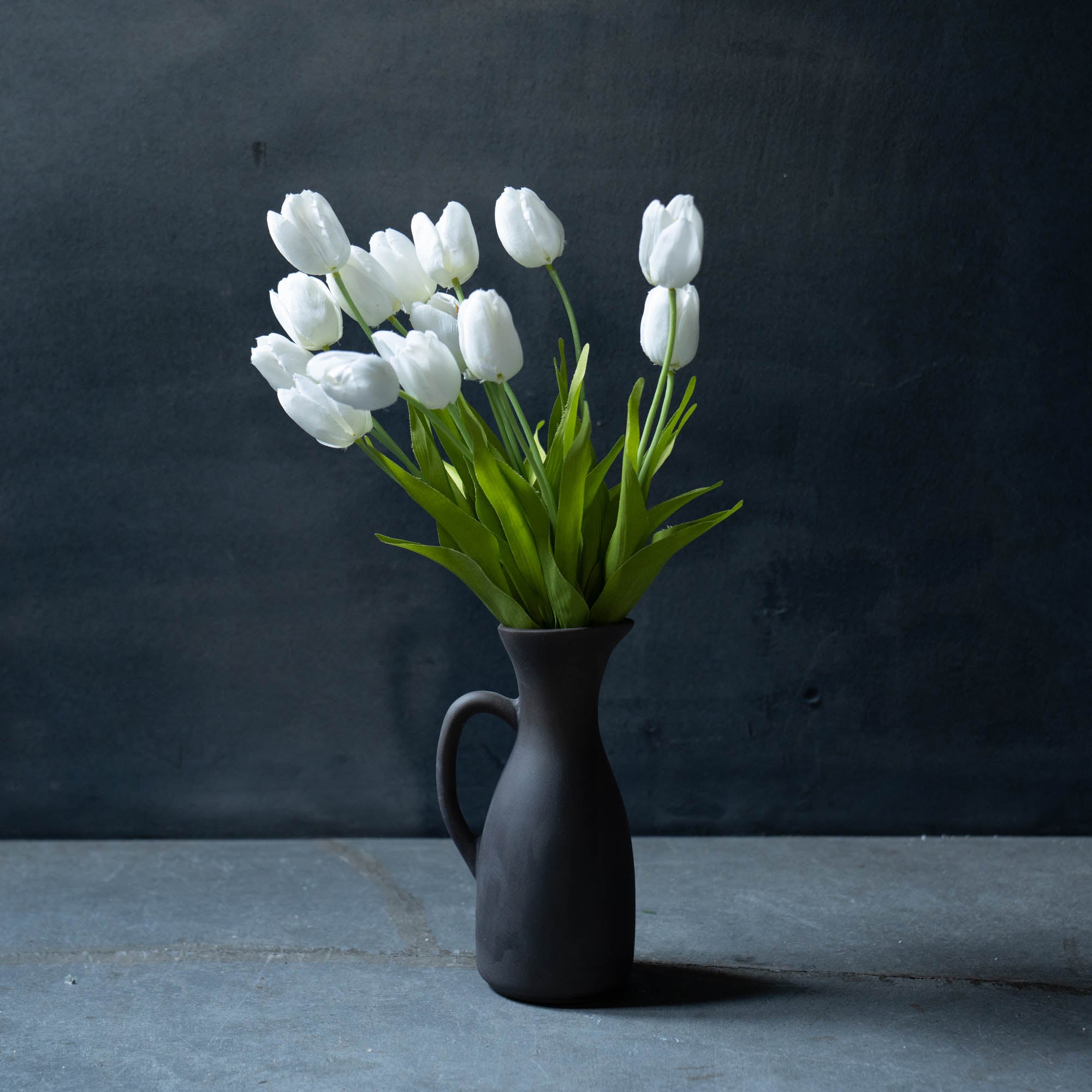 《ホワイトデーにもおすすめ》かもしか道具店 ピッチャーベース × チューリップのブーケSET