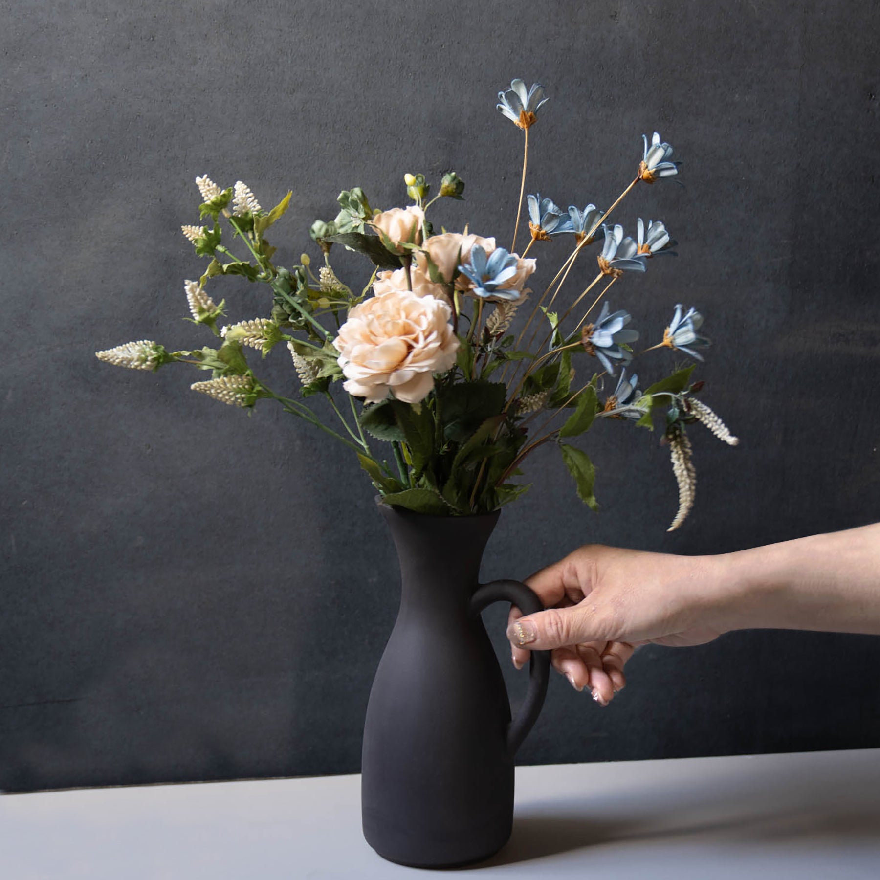 《ホワイトデーにもおすすめ》かもしか道具店 ピッチャーベース × ボタニカルブーケSET