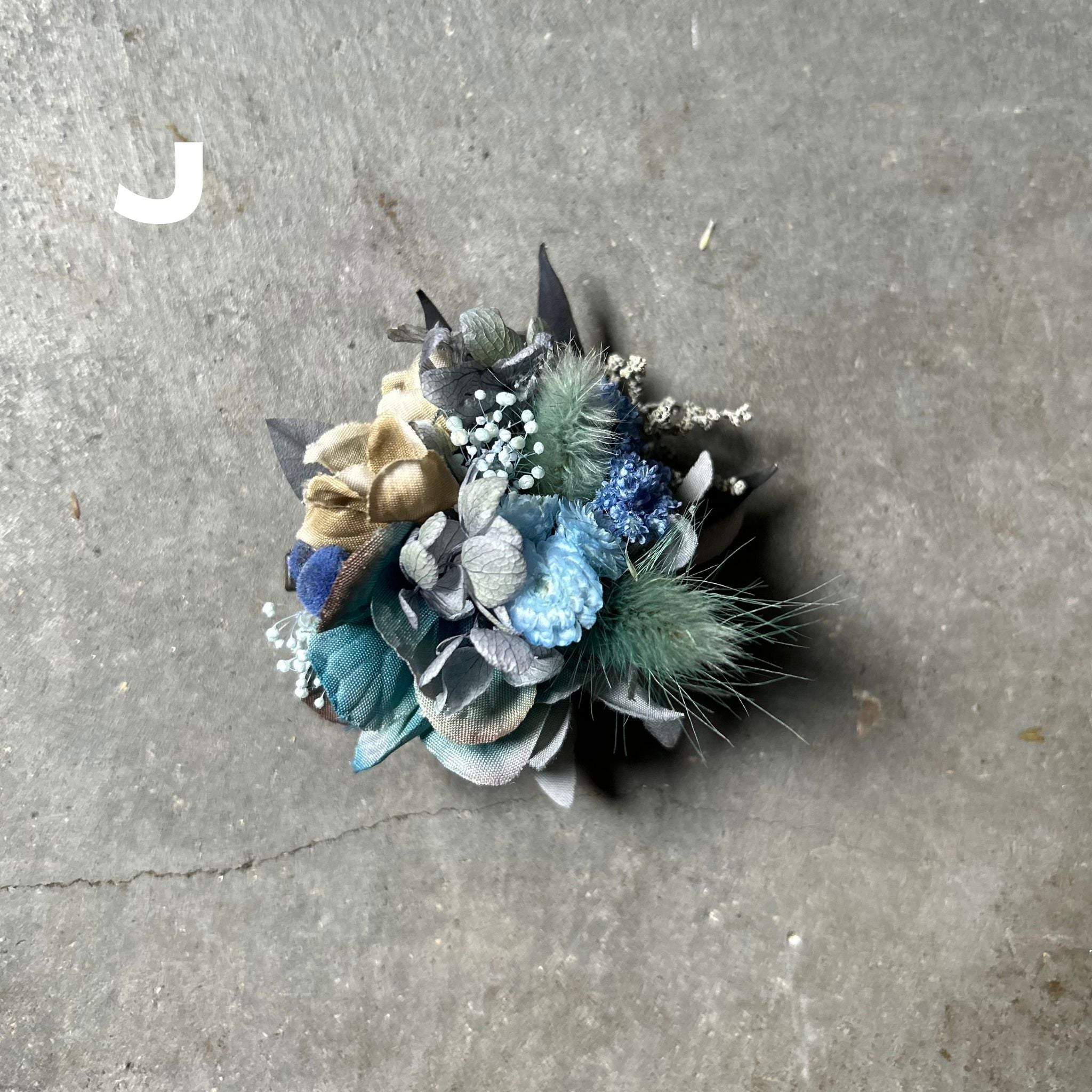 《入学式・卒業式にもおすすめ》プリザーブドフラワーコサージュ