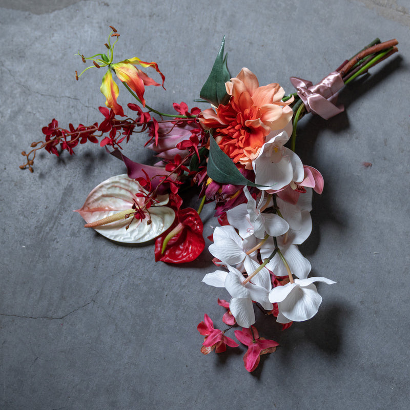 色鮮やかな胡蝶蘭×アンスリュームのブーケ アーティフィシャルフラワー