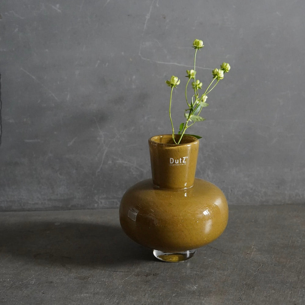 DutZ Collection ガラスベース VASE MODEST DARK CHEDDAR