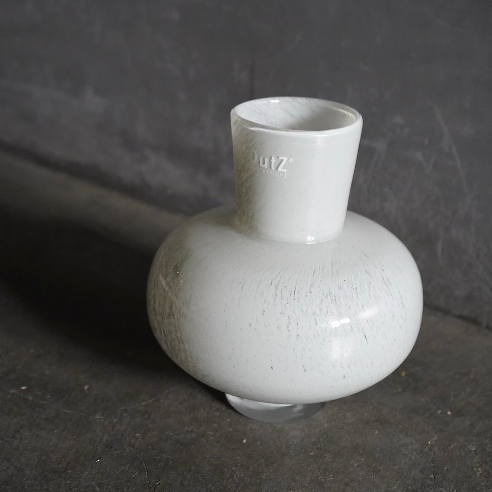 DutZ Collection ガラスベース VASE MODEST LIGHT GRAY