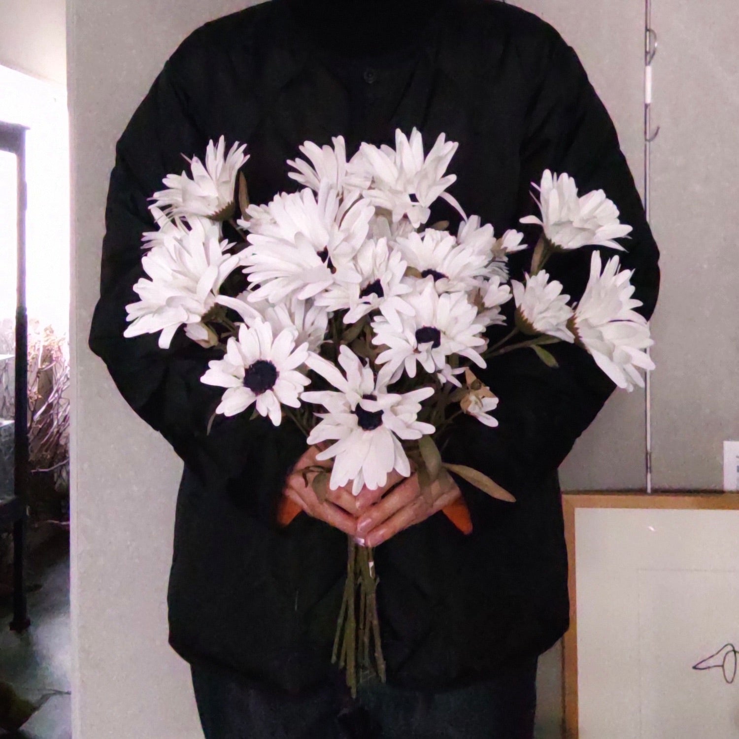 アーティフィシャルフラワー ホワイトカラーのナチュラルブーケ