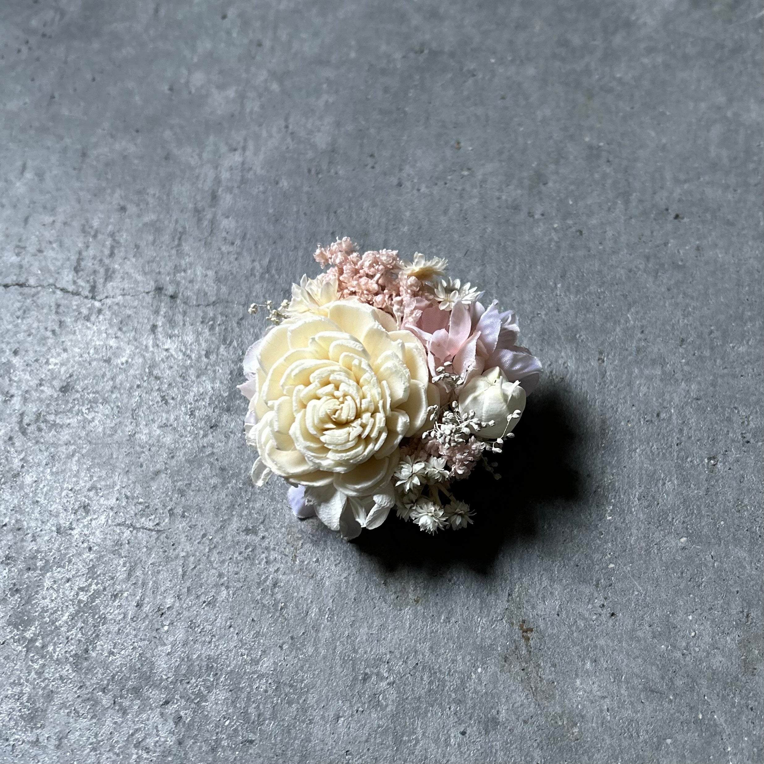 《入学式・卒業式にもおすすめ》プリザーブドフラワーコサージュ
