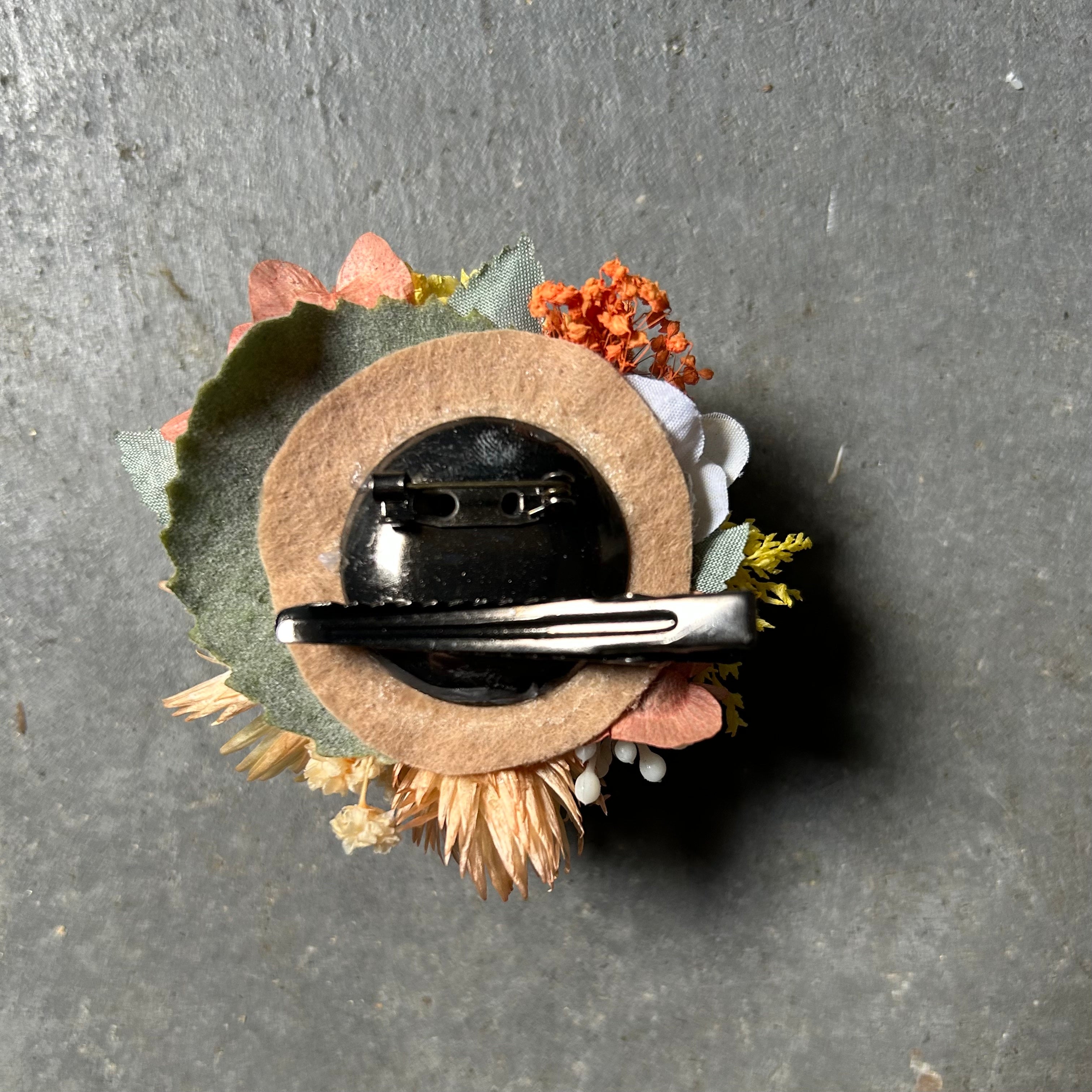 《入学式・卒業式にもおすすめ》プリザーブドフラワーコサージュ