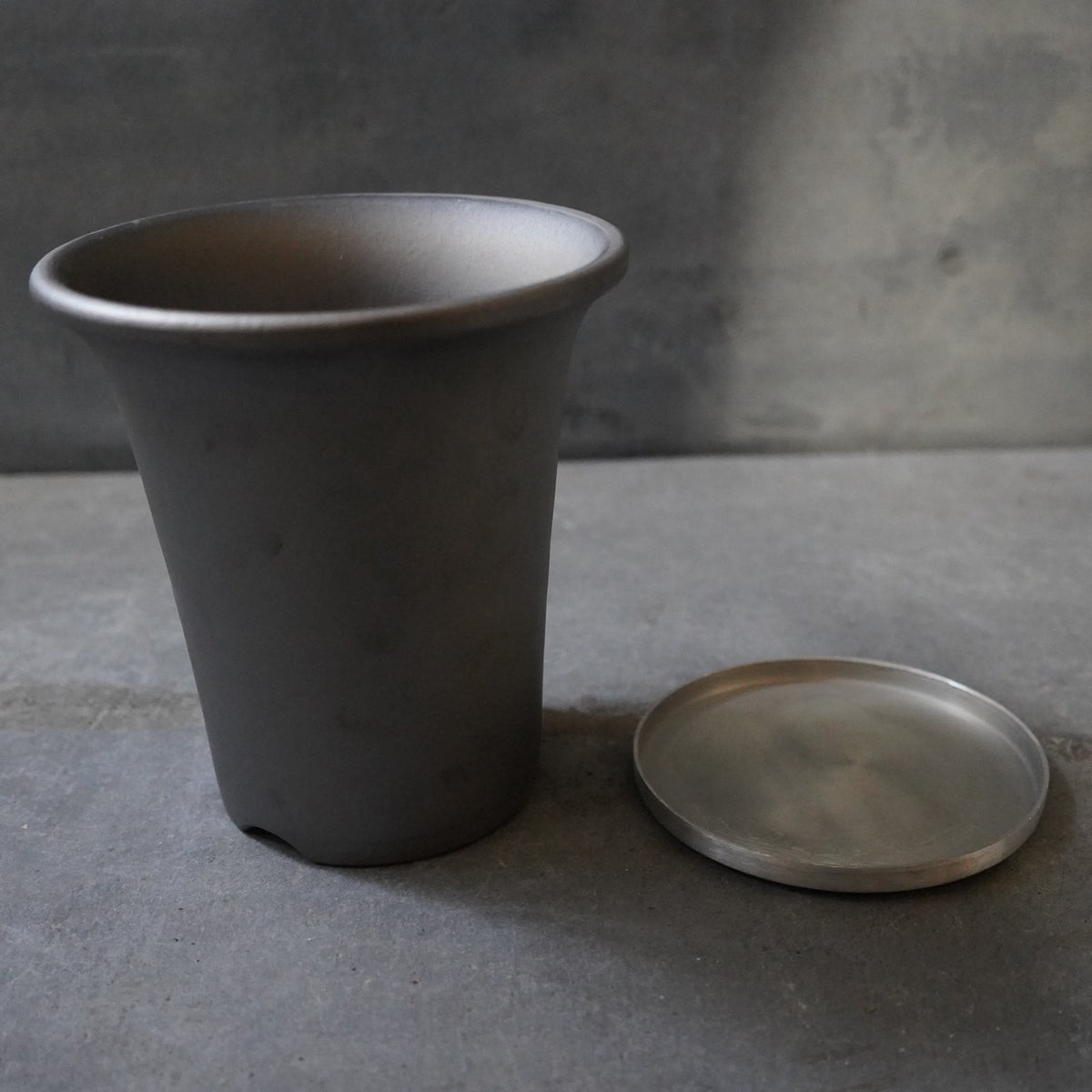 SMOKED PLANTER A H15