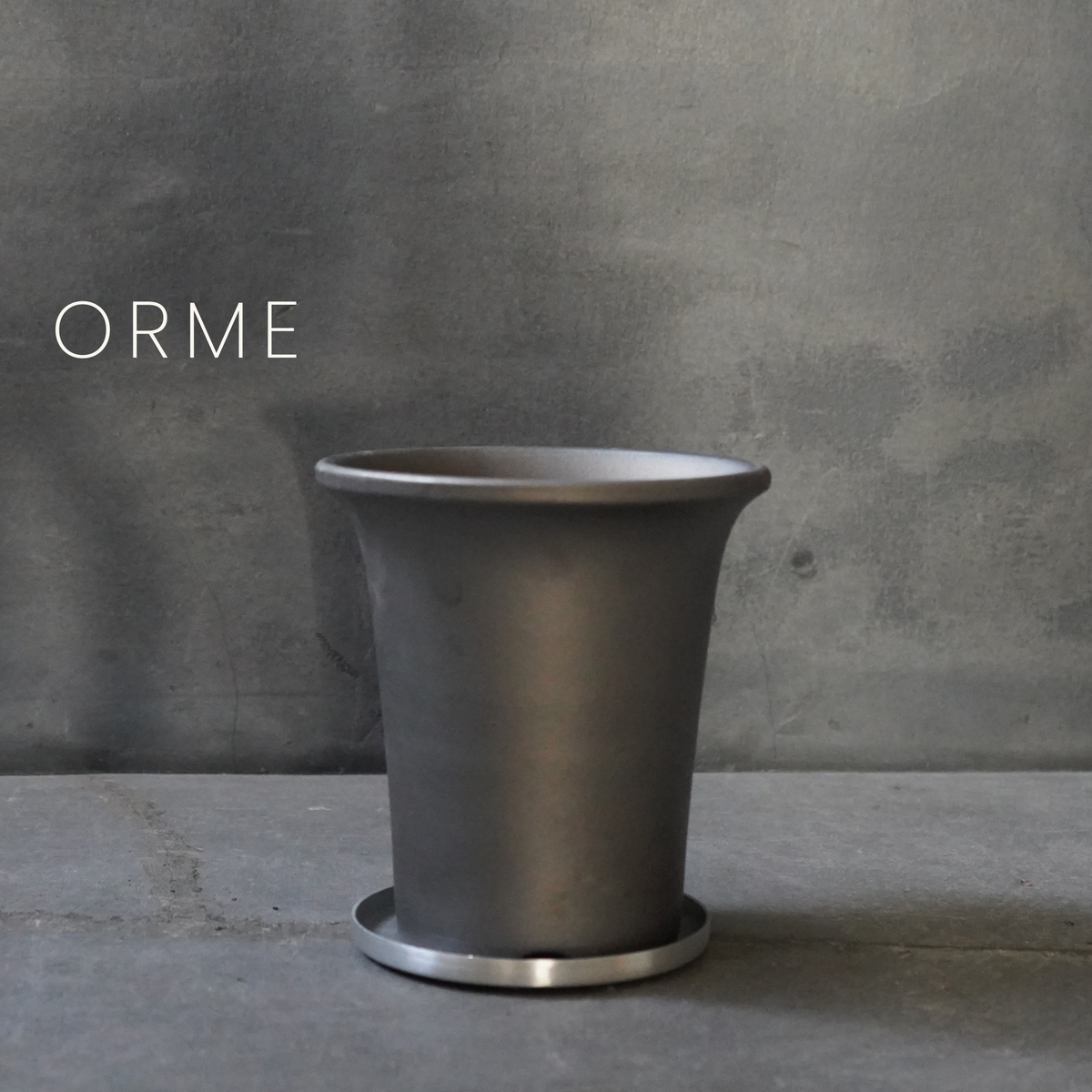SMOKED PLANTER A H15