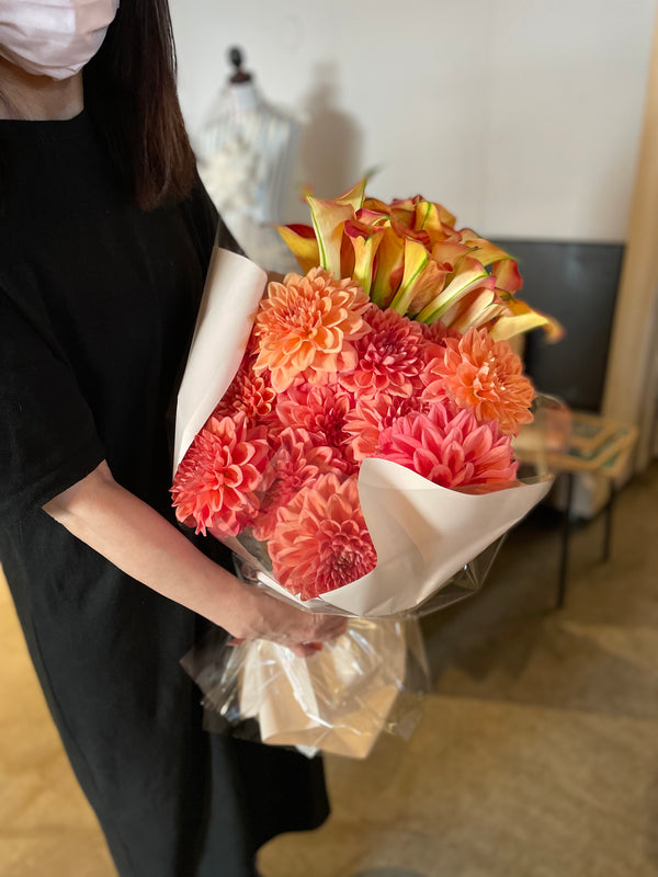 Fresh flower bouquet 季節のお花でフローリストにおまかせ